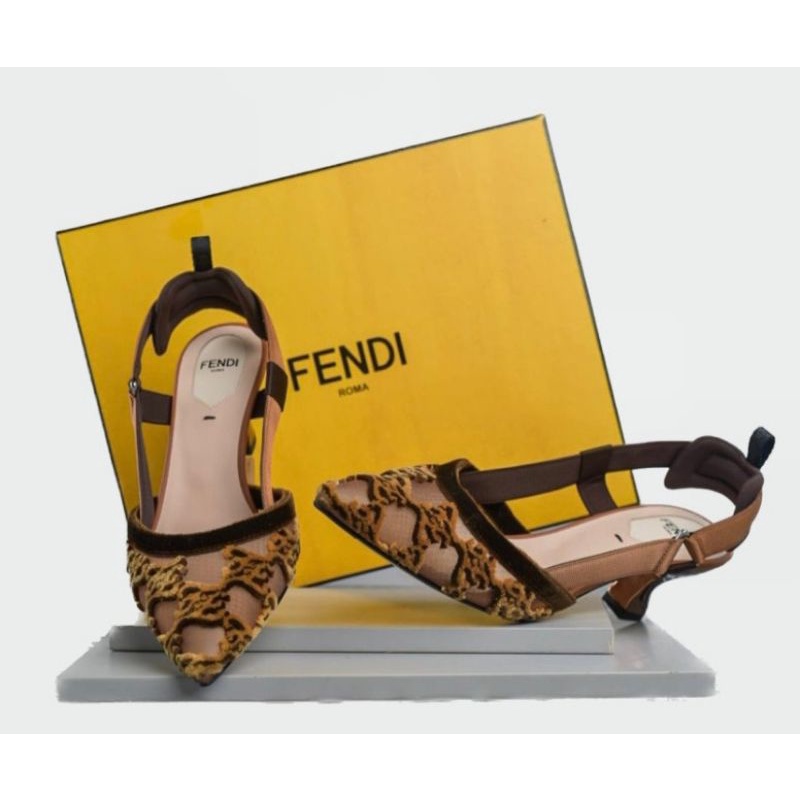 FENDI COLIBRI MESH POINTY