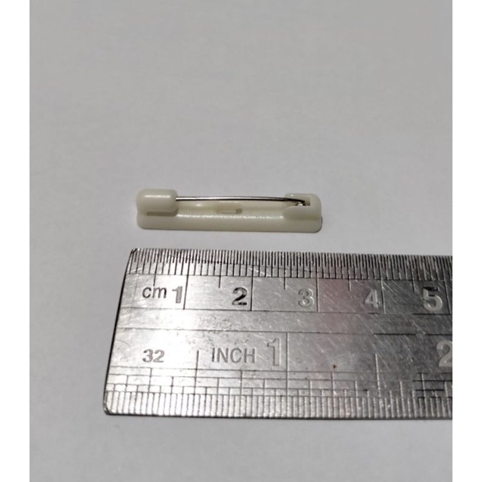 

Peniti Papan Nama Plastik 3 cm