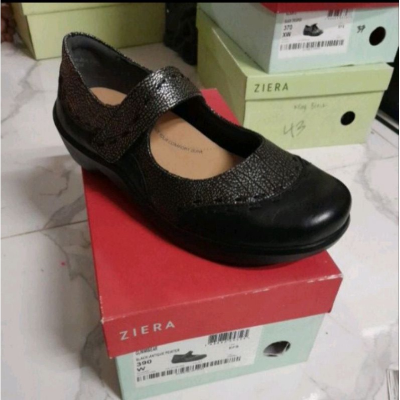 Sepatu Ziera New