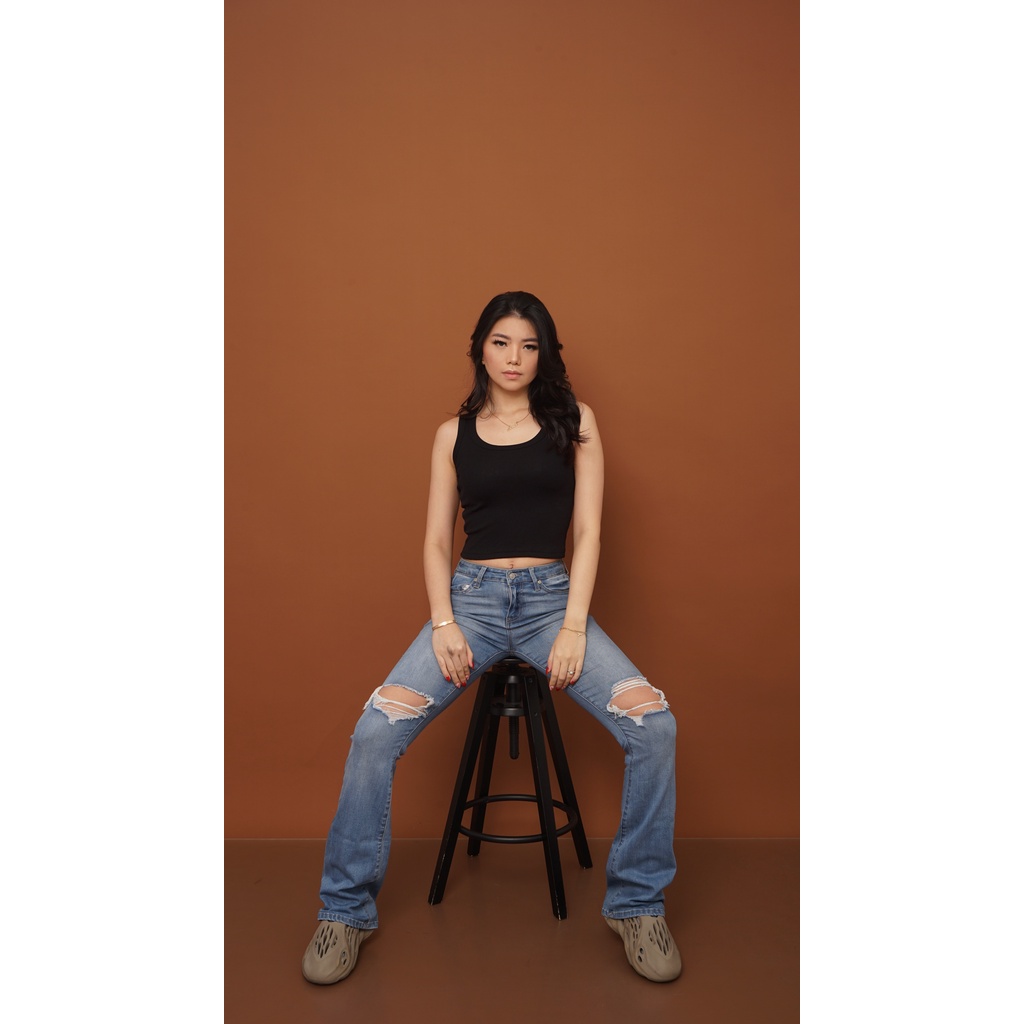 MANOVA Angela Top - Scoop Neck Long Tank Top