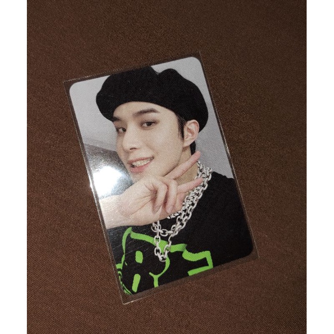 pc jungwoo 2baddies korea ver (photobook)