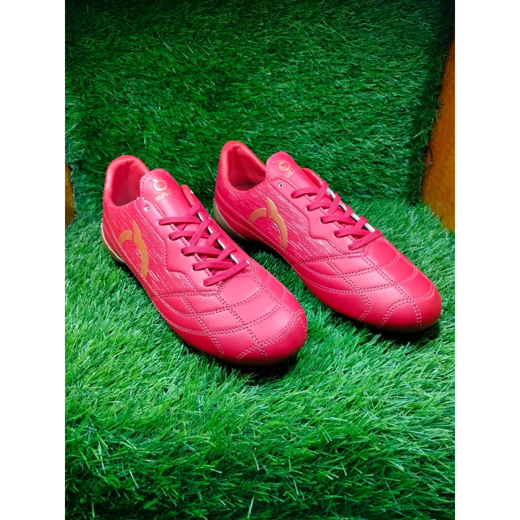 Sepatu bola pria dan wanita outsole bening OrtusEight JOGOSALA TERMURAH (cod) + Box