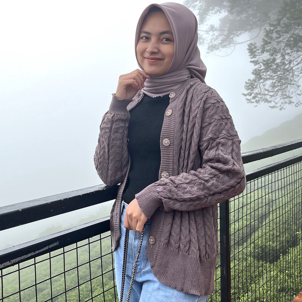 Olla Outer Cardigan Rajut Cable / Cardigan Olla Rajut Kepang