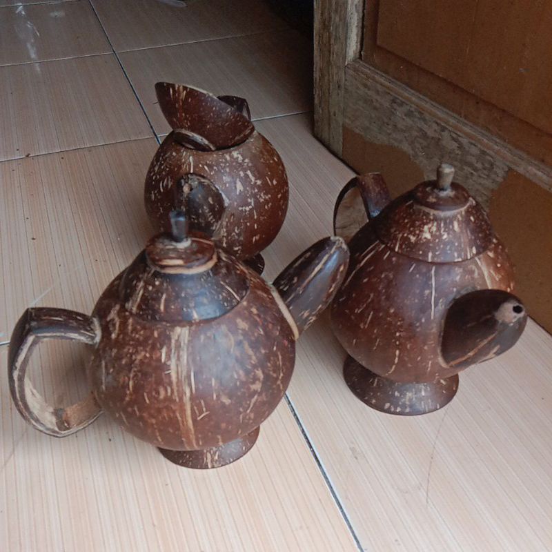 teko tempurung kelapa