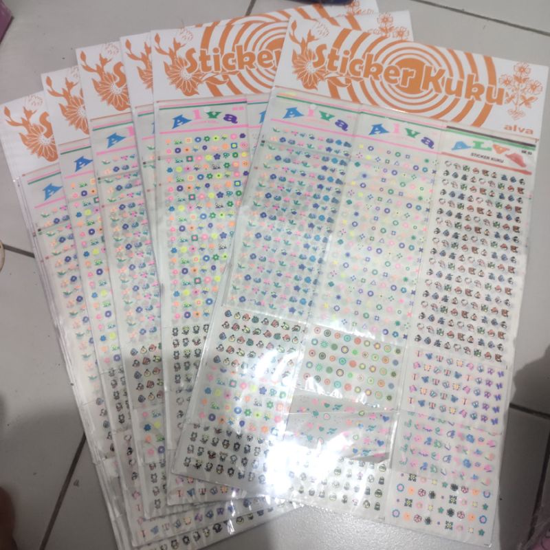 mainan jadul stiker kuku lembaran ini 12 pcs