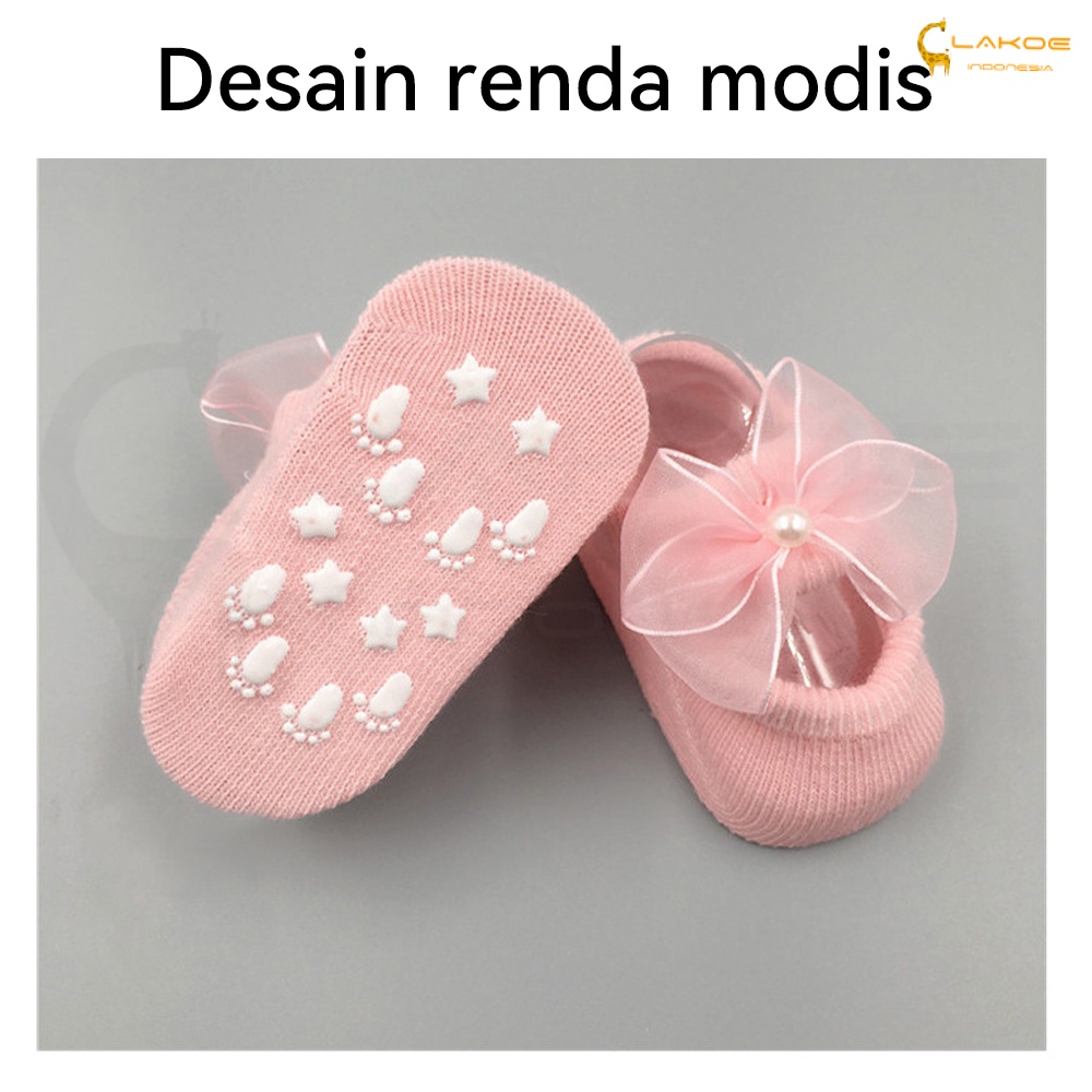 Set kaos kaki dan bandana bayi dengan box hadiah bayi baru lahir