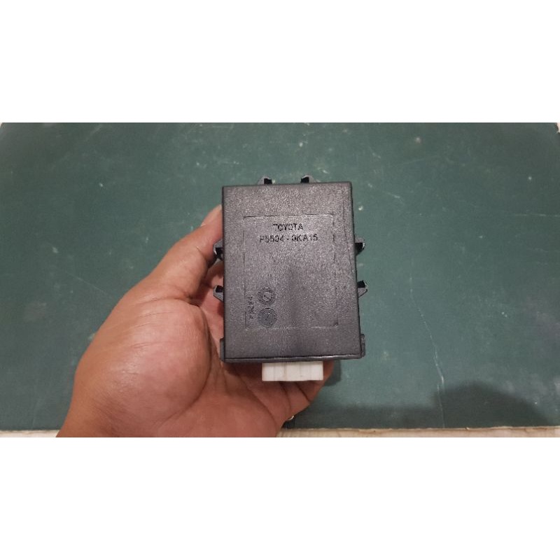 Modul alarm Toyota Inova Fortuner P5504-0KA15