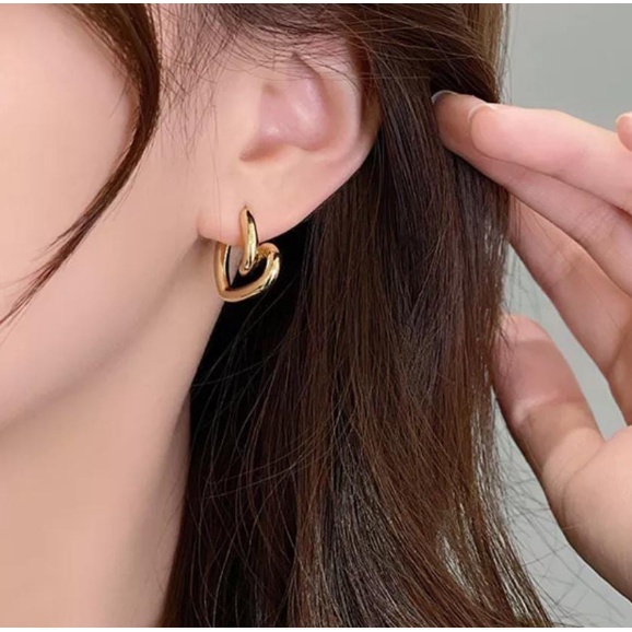 Anting korea terbaru bentuk love