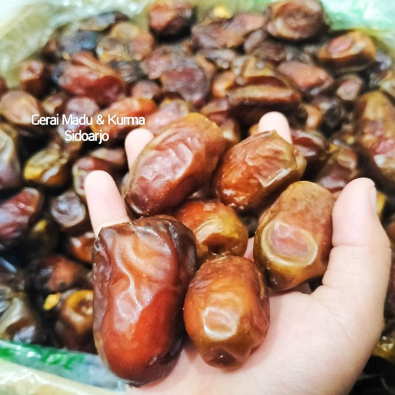 

Kurma Mesir Termurah Golden Valley 1 kg Bisa COD