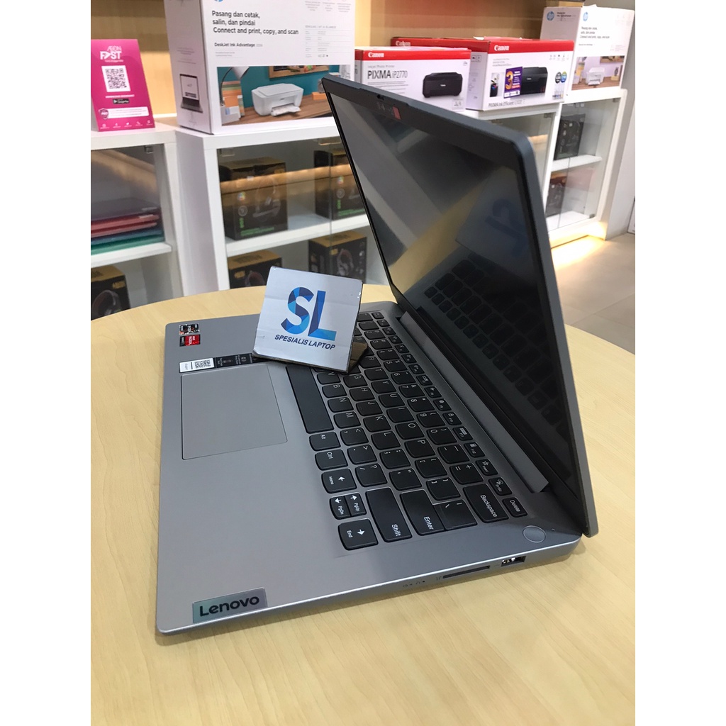 LAPTOP GAMING LENOVO IDEAPAD SLIM 1 RYZEN 5 7520U 8GB 512GB SSD 14 FHD WINDOWS 11