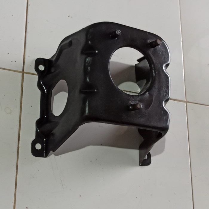 {BEKAS} Tire Hanger Gantungan ban serep Vitara Escudo Sidekick Original Murah