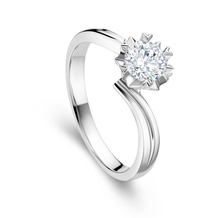 Tiaria Snowflake Cincin Tunangan Emas Berlian