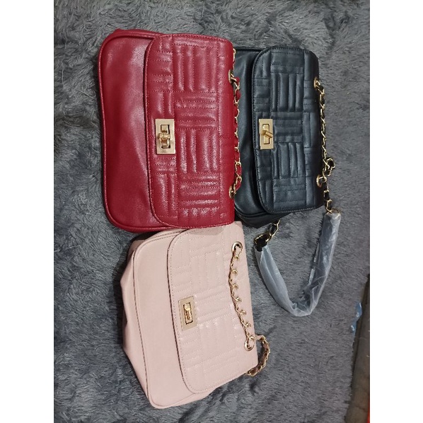 Tas Pesta merk Andari