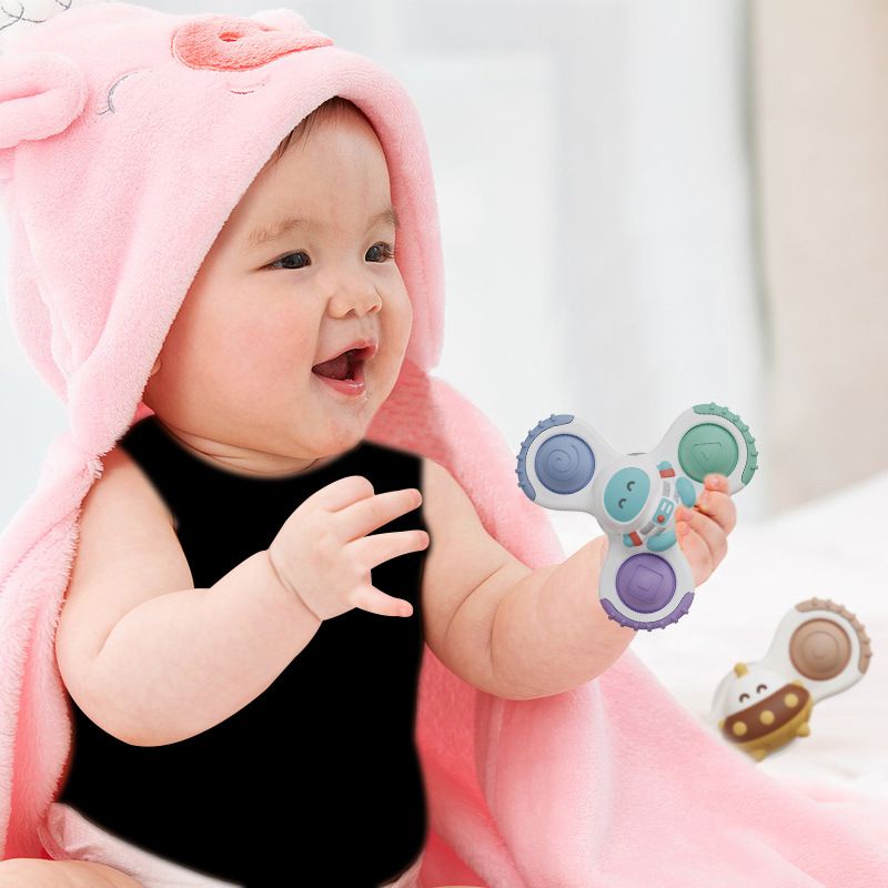 Mainan Edukasi Sensori Motorik Spinning Sensory Fine Motor Skill Suction Cup Tummy Time Gasing Spinner Gyro Rattle Gigitan Simple Dimple Pop It Teether Sensory Fidget Bath Travel MPASI Toys Baby Toodler Dekorasi Ruangan Kamar Mandi Bayi Anak Montessori