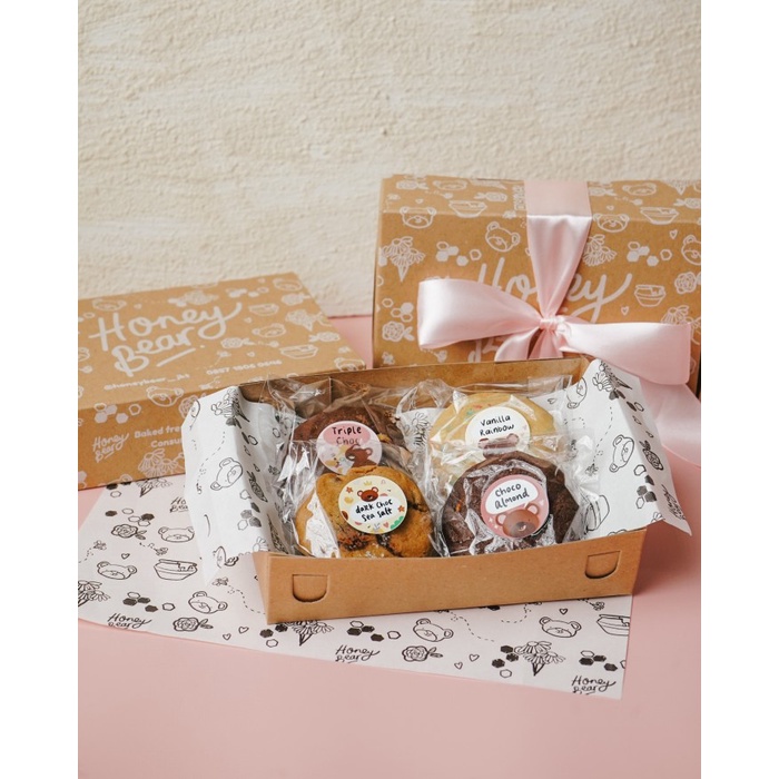 

Terlaris ✨ - Big Cookies Gift Box - 4 pcs | Kue Kering Hampers Cake Kado Ultah 2.1.23