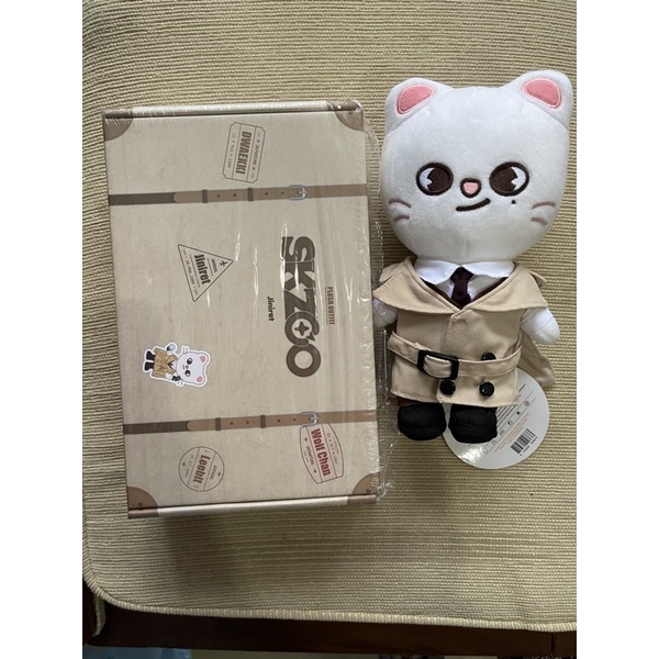 official ori SKZoo Jiniret hyunjin plushie doll + outfit detective set