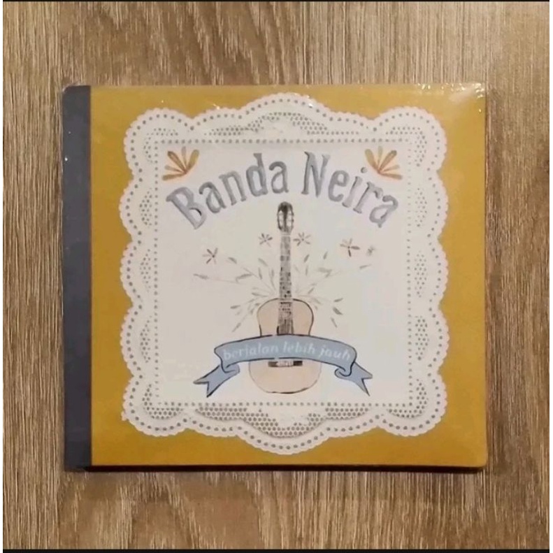 NEW SEGEL Banda Neira - Berjalan Lebih Jauh (Kaset CD Audio Original)