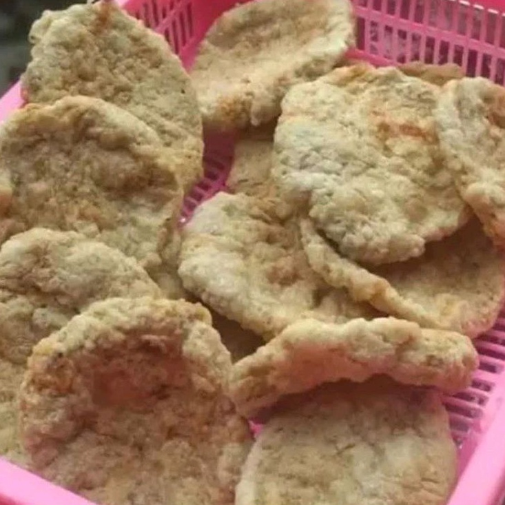 

PEMPEK IKAN PEMPEK KULIT ASLI PALEMBANG FREE CUKA