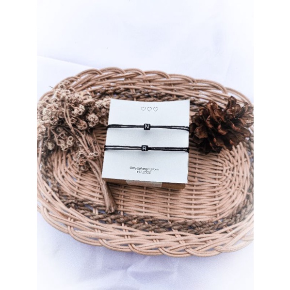 GELANG COUPLE INISIAL HURUF BULAT/ HURUF KOTAK TALI ANTI AIR