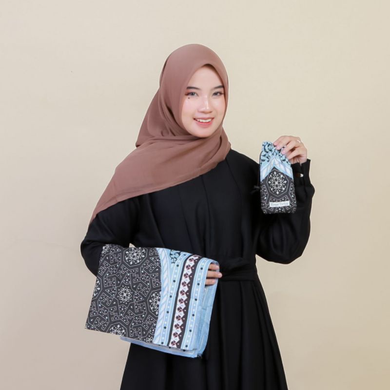 Sajadah Travel Pouch Jumbo Premium Souvenir