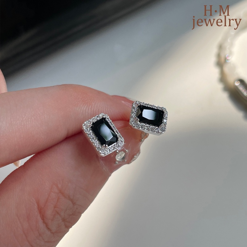 Anting Hitam AAA Zircon Square Kecil Dan Halus Ear Stud Premium Frosty Style Earrings