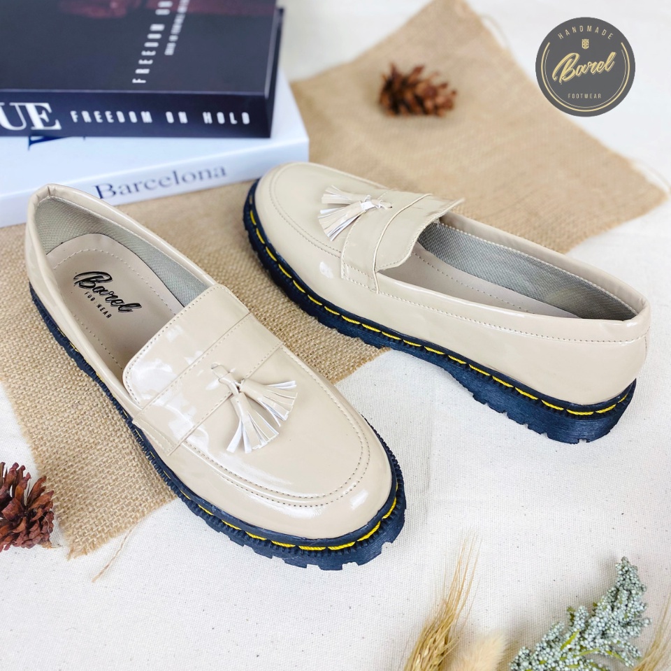 Barel - Docmart Pita sepatu dokmar wanita sepatu boot loafers wanita sepatu pumps wanita