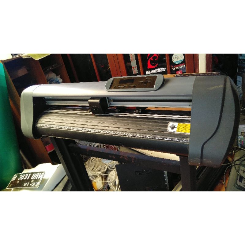 Mesin cutting sticker Jinka XL721