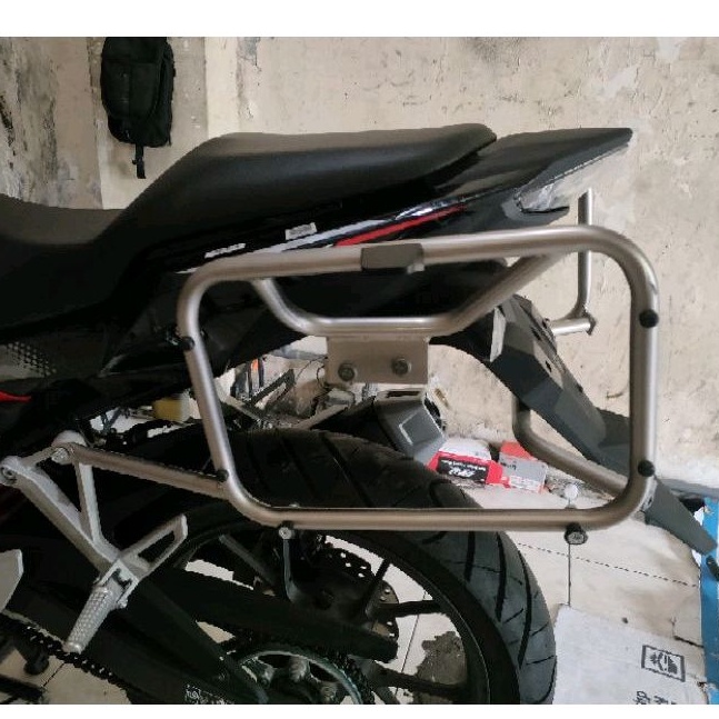 Bracket Sidebox Bracket Sidebag CB150X