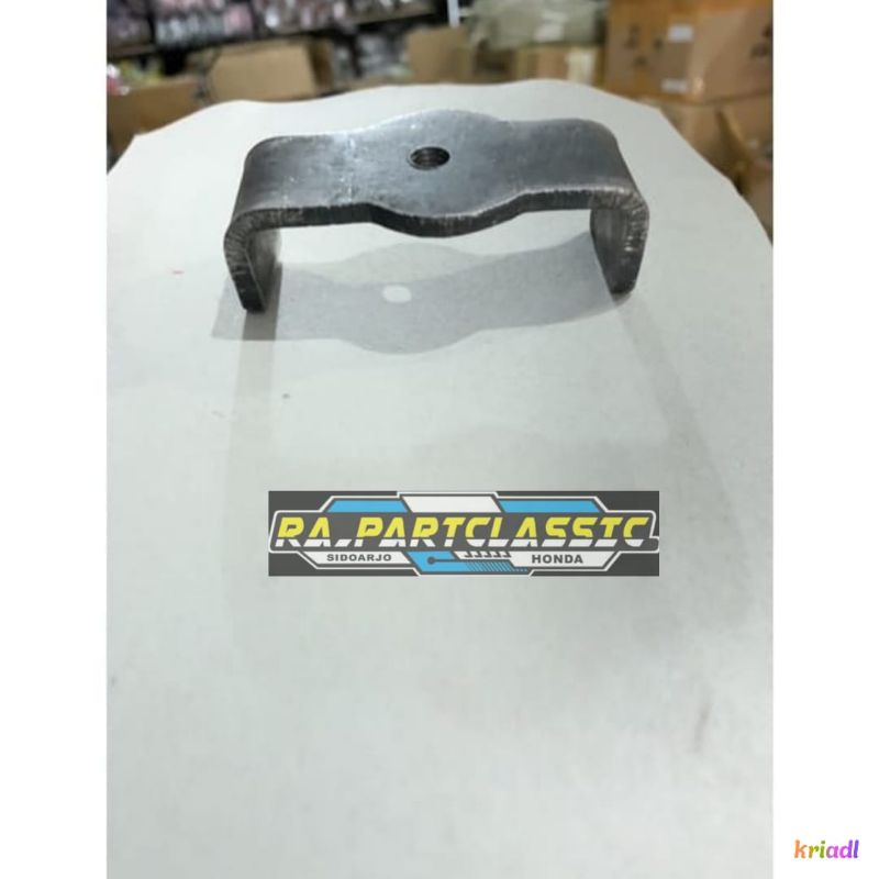 PANGKON DUDUKAN TANGKI BELAKANG MP GL CB GL100