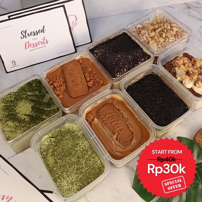 

Terlaris ✨ - SEASONAL HAMPERS SOFT COOKIES, COOKIE JARS, DESSERT BOX (SMALL) - 1DessertBox 2.1.23