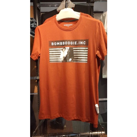 kaos orange atasan pria bombboogie