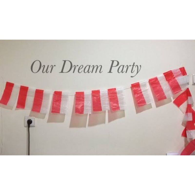 (Isi 100 lembar) Bendera plastik bendera merah putih bendera Indonesia