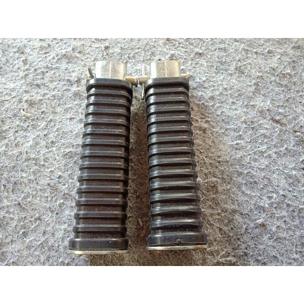 foot step belakang honda cb100 cb125 cb125 twin cb175 cb200 s90 benly original nos japan