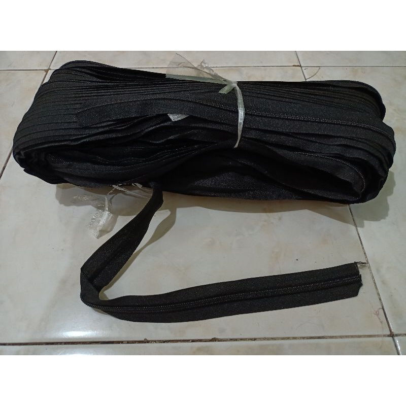 DAUN RESLETING NO 5 ROLL