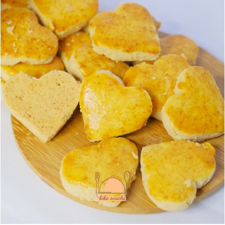 

(Beli 1 Toples Kue Kacang Gratis 1 Kemasan Pouch Kue Sagu/Semprit) Kue Kacang Biba Snacks Toples Ukuran 600 ML