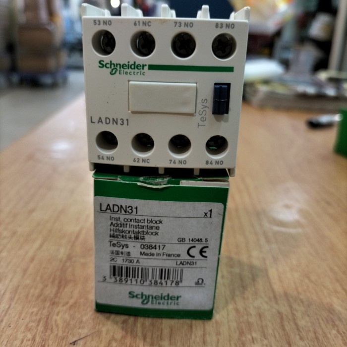 auxiliary contactor/kontak bantu kontaktor schneider LADN31,LADN40
