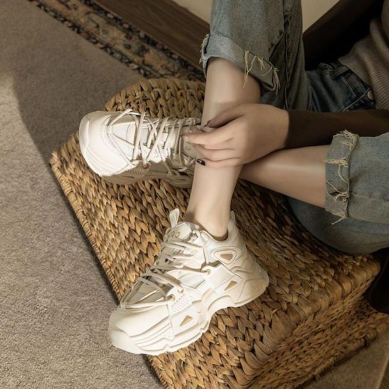 Sepatu Wanita Import Sneakers Tali Silang 5819