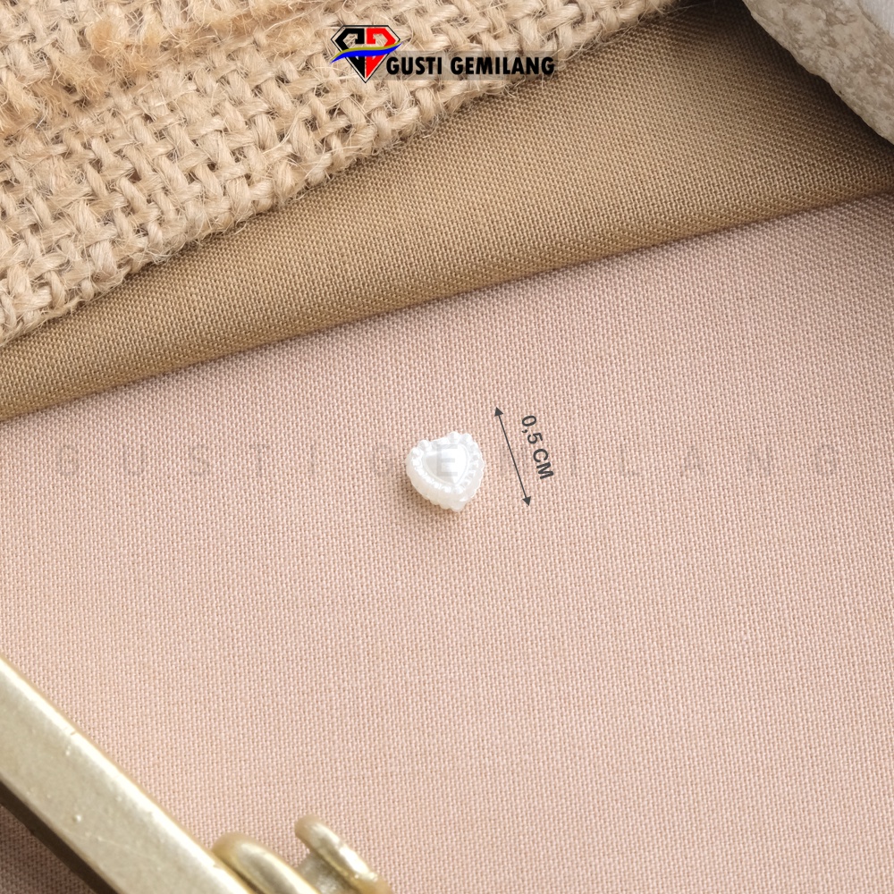 Isi 10 Gram Manik Love Mini Series Putih