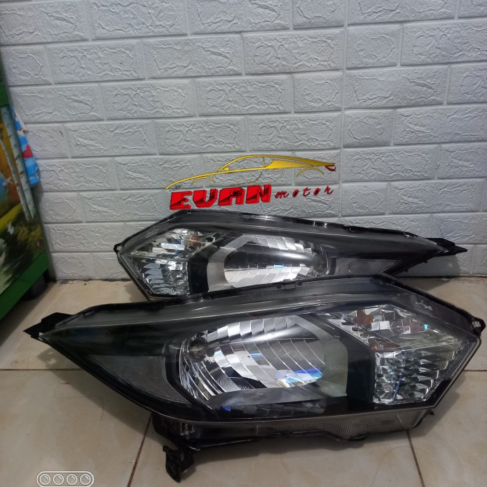{BEKAS} Headlamp Honda HRV standard Berkualitas