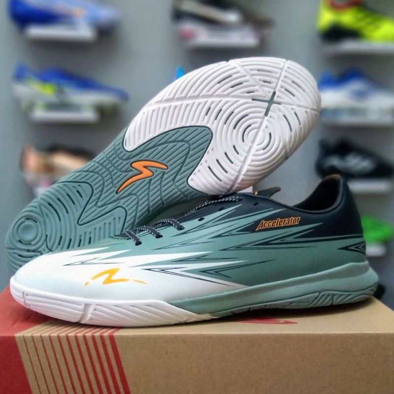 Specs Lightspeed 3 IN lily white (size 37)