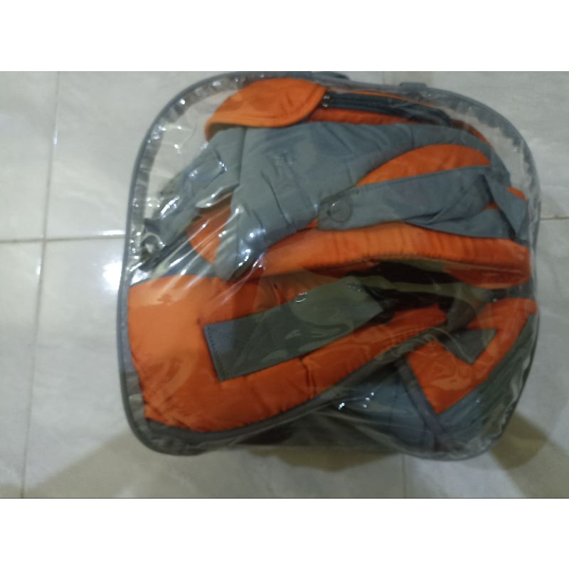 Dialogue Baby Hipset Carrier Gendongan Bayi