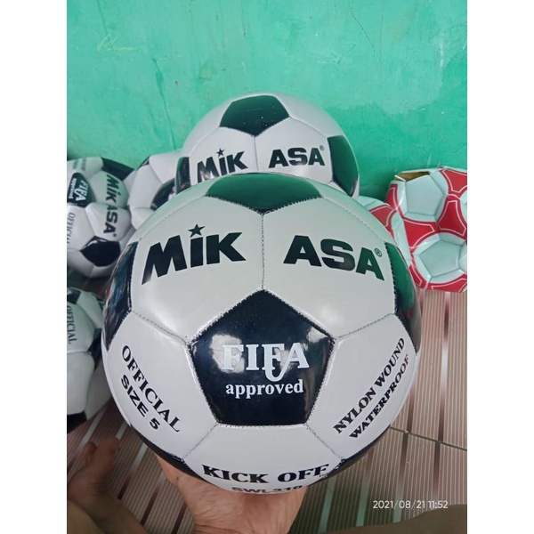bola sepak anak bola kaki bola  hitam putih bola size 5 ringan mikasa