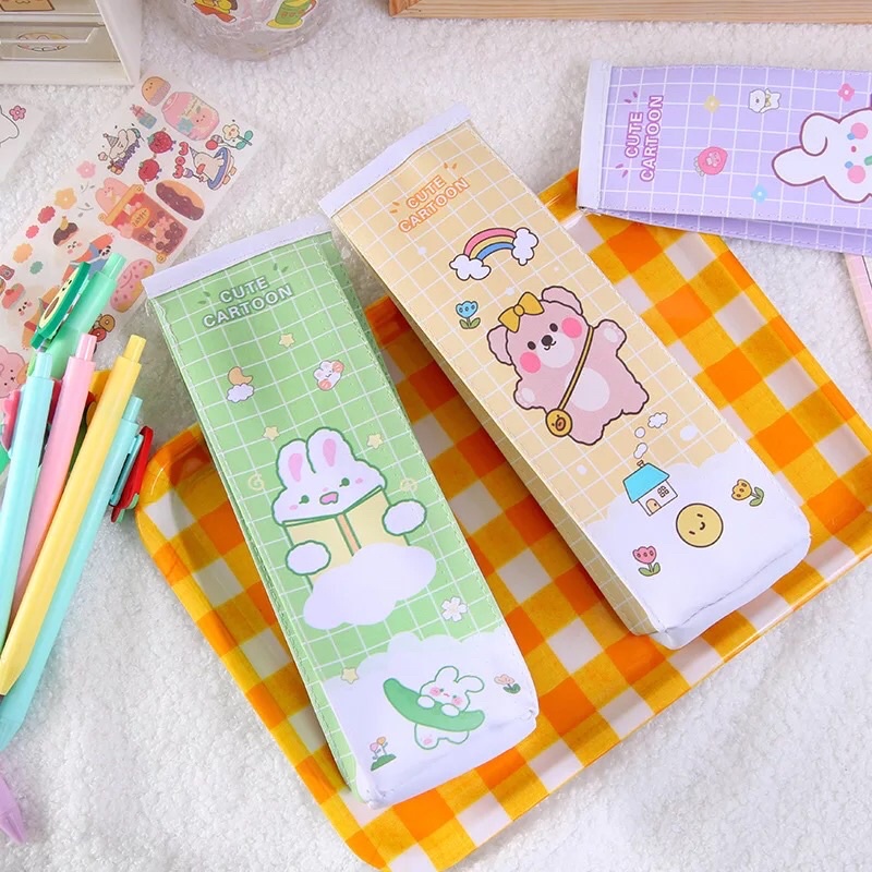 [READY STOCK BISA COD] KOTAK PENSIL POUCH AESTHETIC FANCY KAWAII GAYA CEWEK KOREA KARAKTER KARTUN ANAK PEREMPUAN LUCU FANCY SEKOLAH TEMPAT MASKER ALAT TULIS TAHAN AIR KLIK VIRAL IMPOR DI DEKORASI JURNAL WASHI TAPE SCRAPBOOK GEMOY HEWAN GADIS