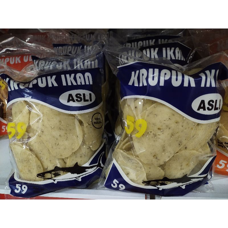 

Kerupuk Ikan 59 Pontianak dengan taburan merica