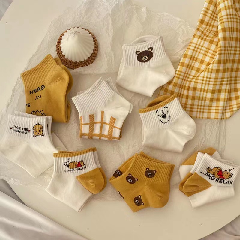 ⭐️𝐈𝐇𝐒 𝟕𝟕𝟐 𝐋𝐚𝐦𝐩𝐮𝐧𝐠⭐️Kaos Kaki Pria Wanita Motif Beruang And Relax Coklat Kaos Kaki Pendek Korean Fashion