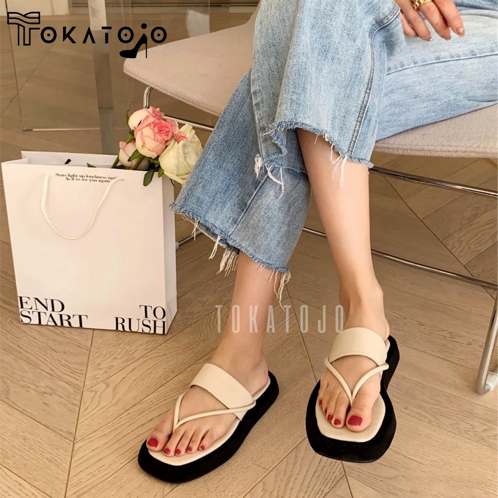 tokatojo Sandal wanita jepit spon flatform wanita kekinian 2023 ringan dan nyaman SUMN027SP