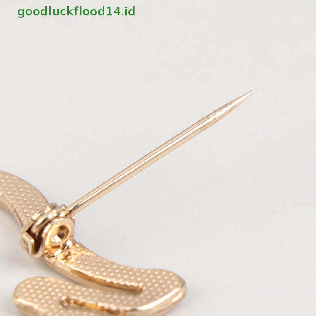 [GOOGFOUR] Bros Kucing Kecil Berongga Lucu Untuk Wanita Kepribadian Selendang Jas Sweater Pin [Atasan]