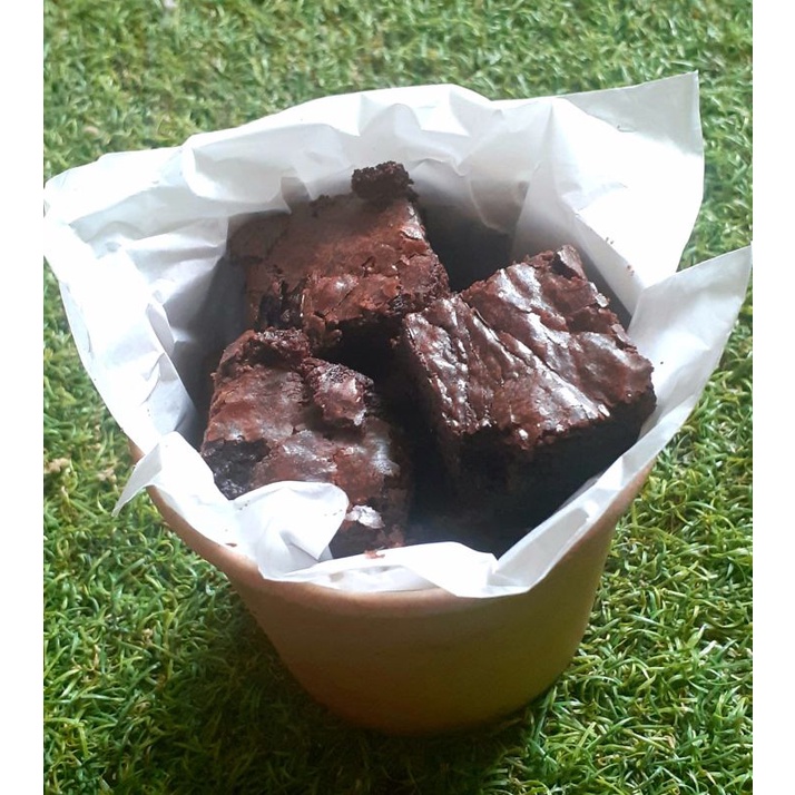 

fudgy brownies bucket 12oz