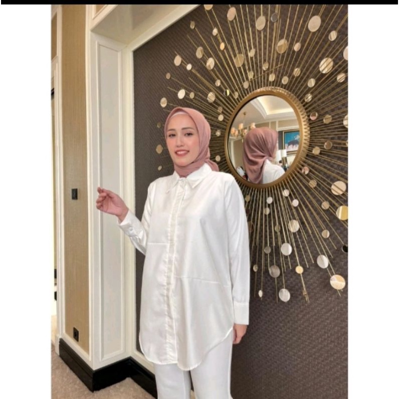 riche- Kemeja putih polos/formal lengan balon oversize murah/atsan wanita /katun nyerap keringat/ original