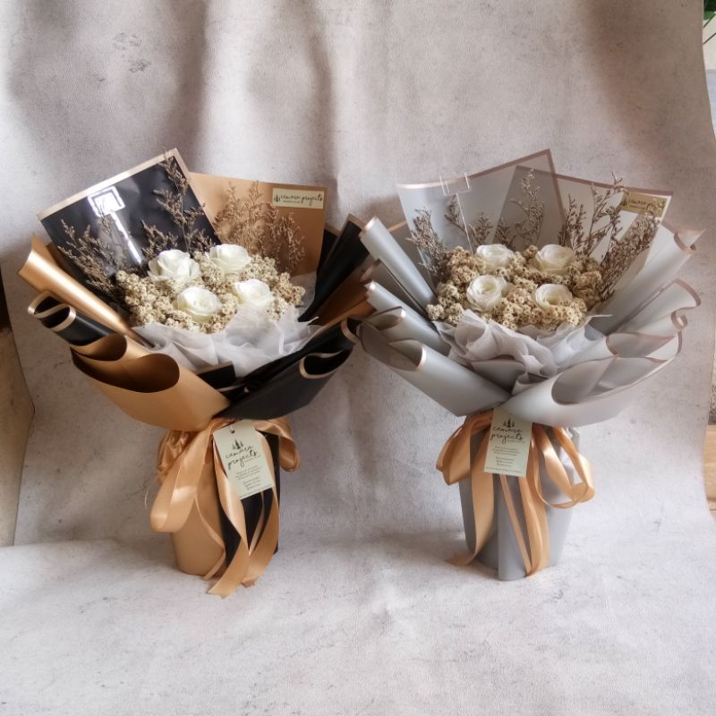 Buket Bunga Edelweis Mawar Artificial / Bouquet Edelweis Budidaya (size medium)